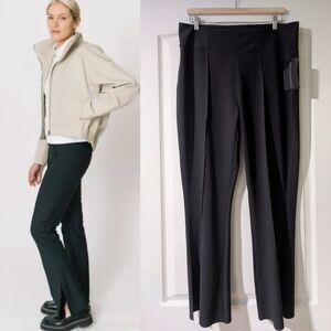 NWT epoque evolution | Jet Set Flare Petite In Carbon (Size 16)